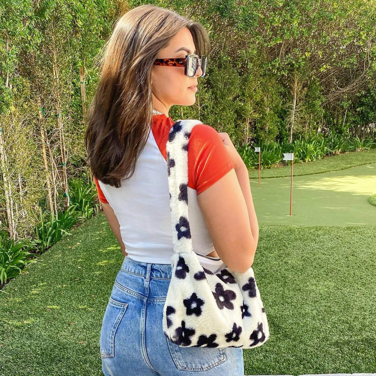 soft daisy fur bag