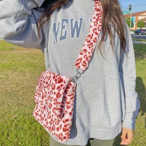 strawberry shortcake messenger bag